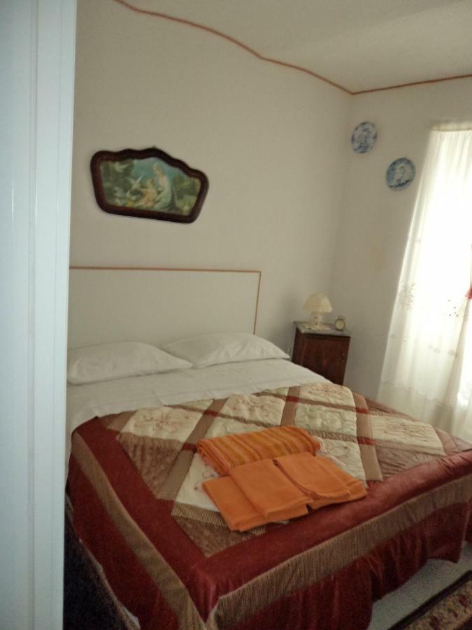 Ca Da Nonna Bed and Breakfast Pareto Eksteriør billede